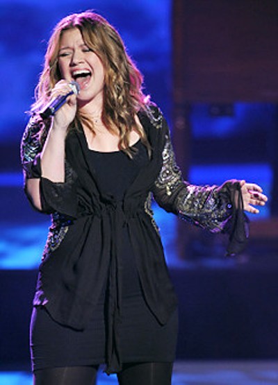 Kelly Clarkson at Allstate Arena