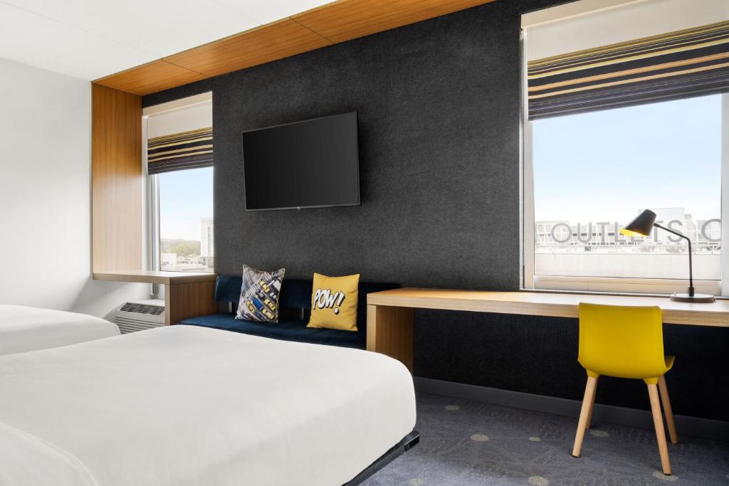 Aloft Chicago O’Hare