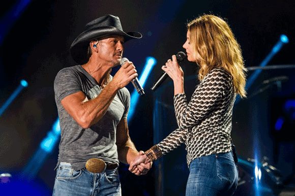 Tim McGraw & Faith Hill at Allstate Arena