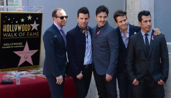 New Kids On The Block, Paula Abdul & Boyz II Men at Allstate Arena
